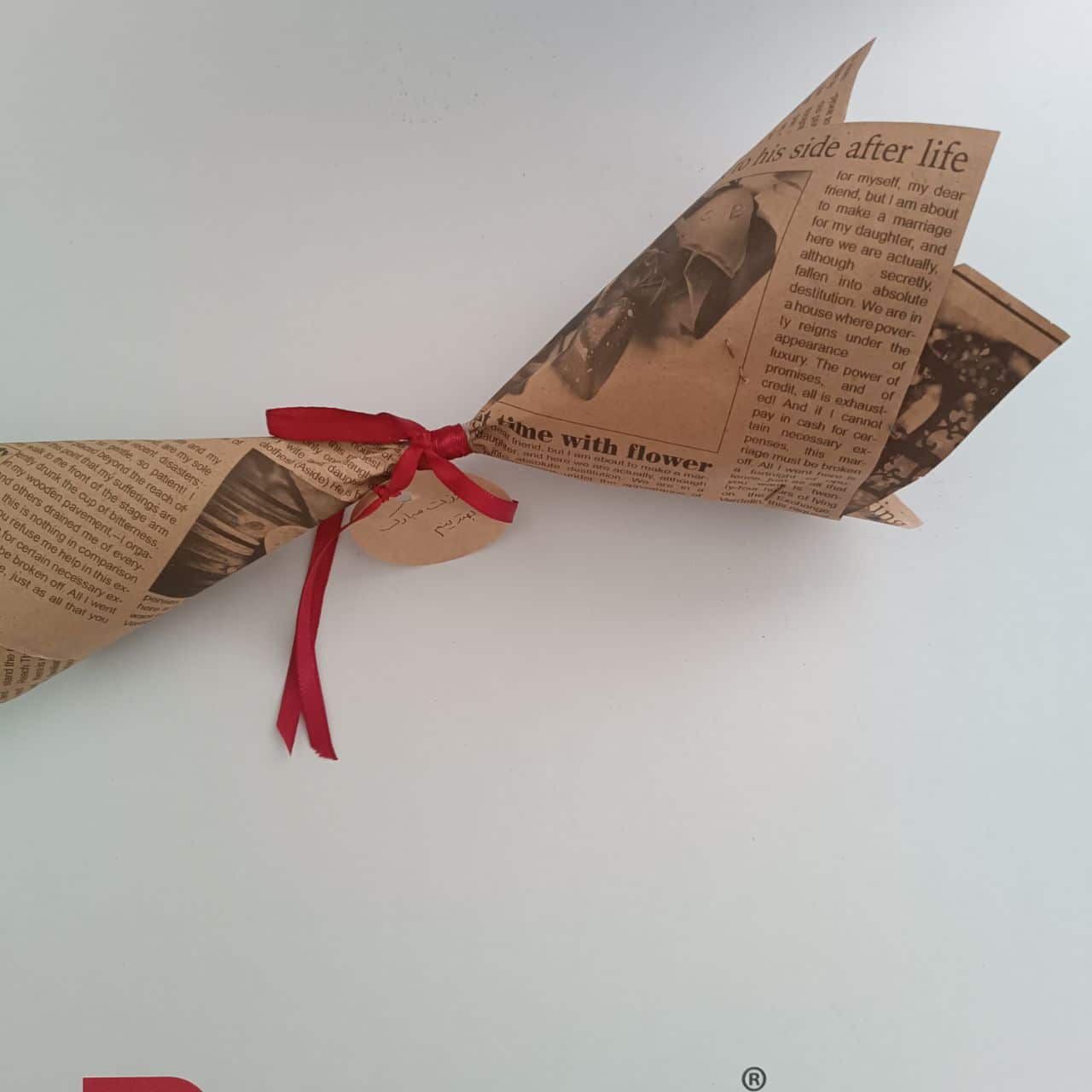 گل روبانی دست‌ساز با طراحی کلاسیک