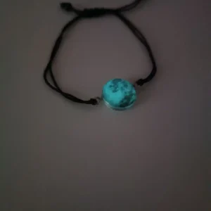 خرید دستبند ماه شبتاب