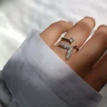 انگشتر نگین دار دم والی